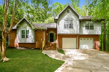 109 Hayes Circle Rex, GA 30273